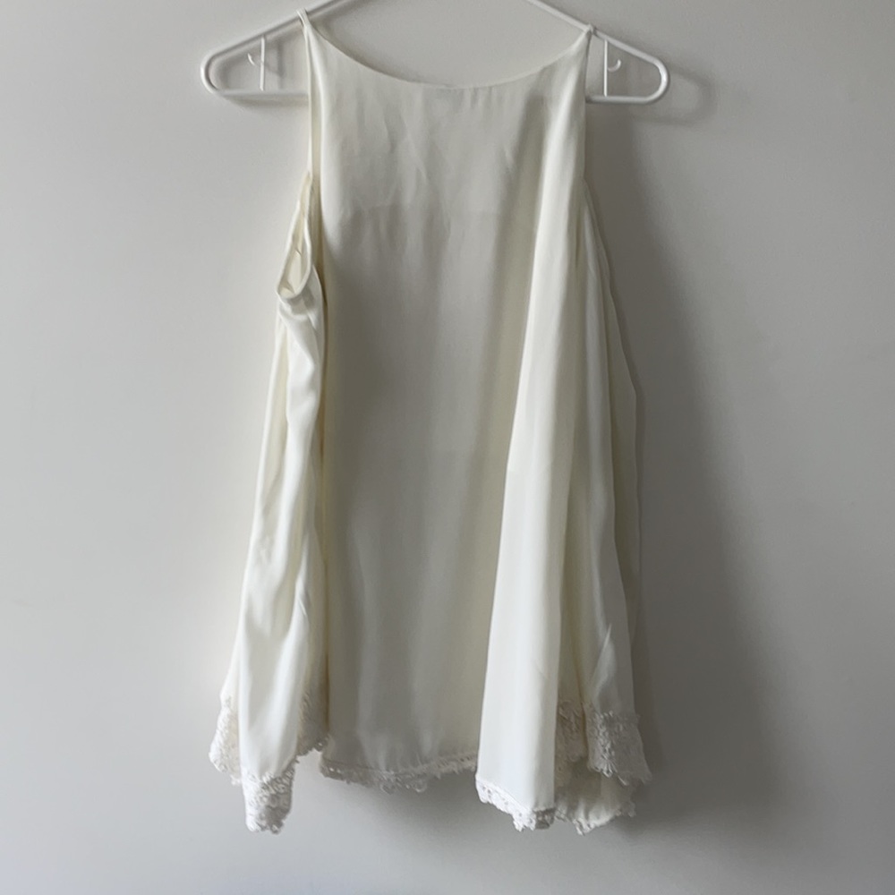 White Blouse - Picture 3 of 5
